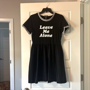 🖤 Hot Topic dress with pockets!